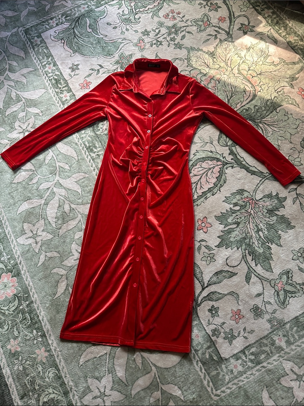 Sexy Women's Red Velvet Long-Sleeve Button Midi Dress with Ruched Front Sz 0XL